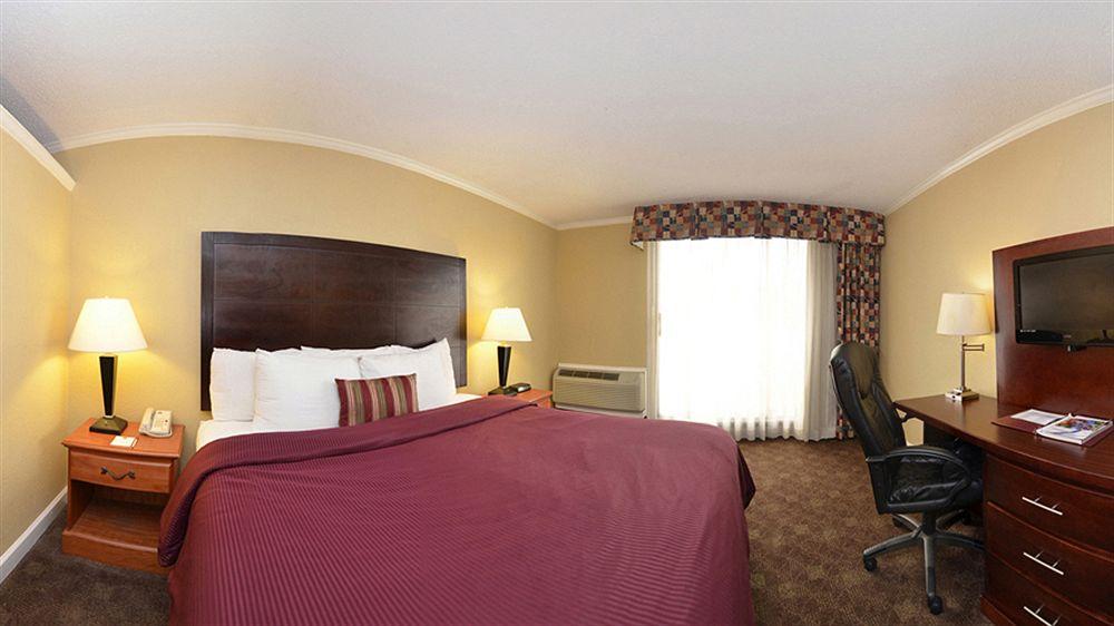 Travelodge By Wyndham Texarkana Ar Екстериор снимка