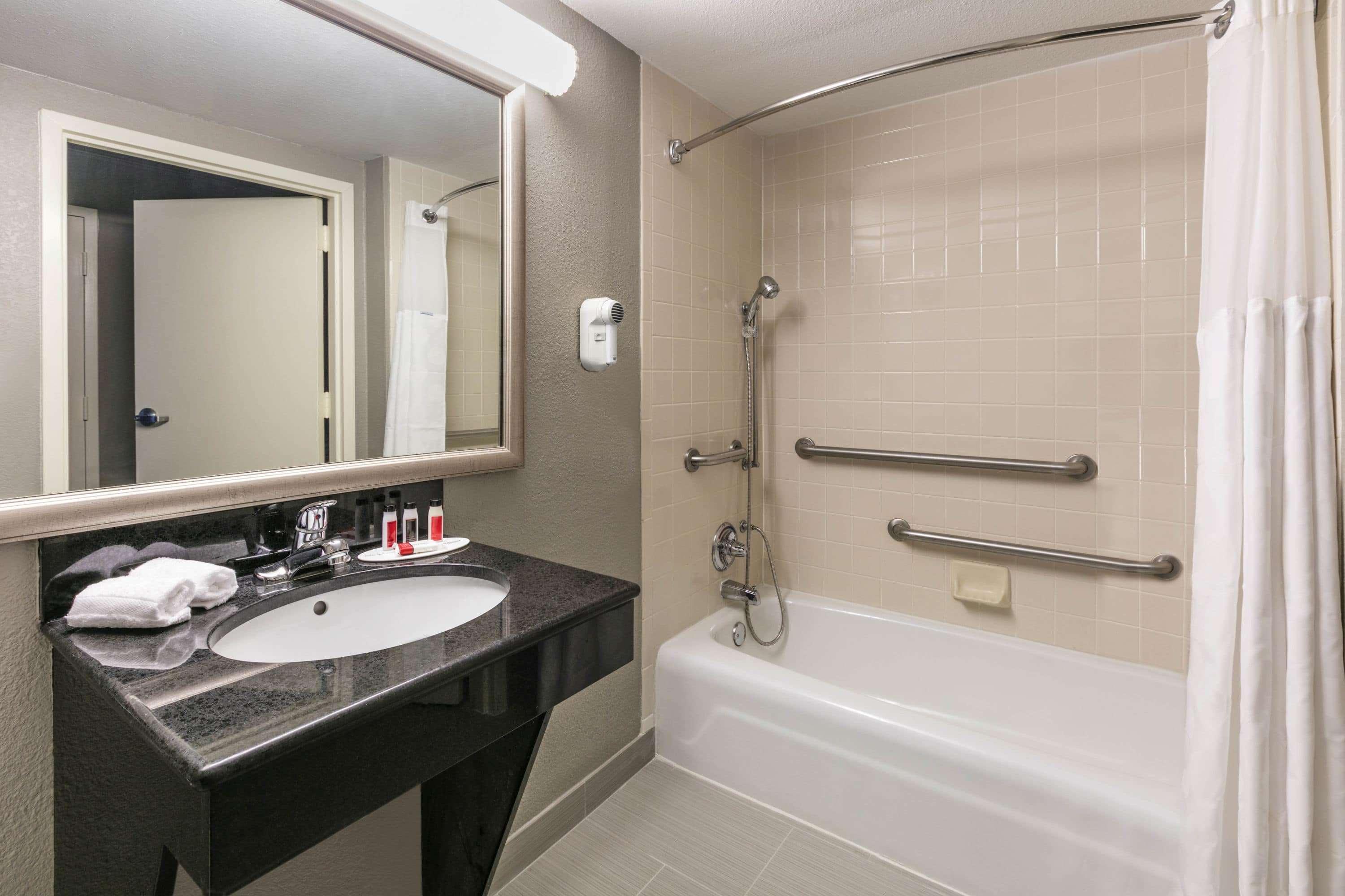 Travelodge By Wyndham Texarkana Ar Екстериор снимка