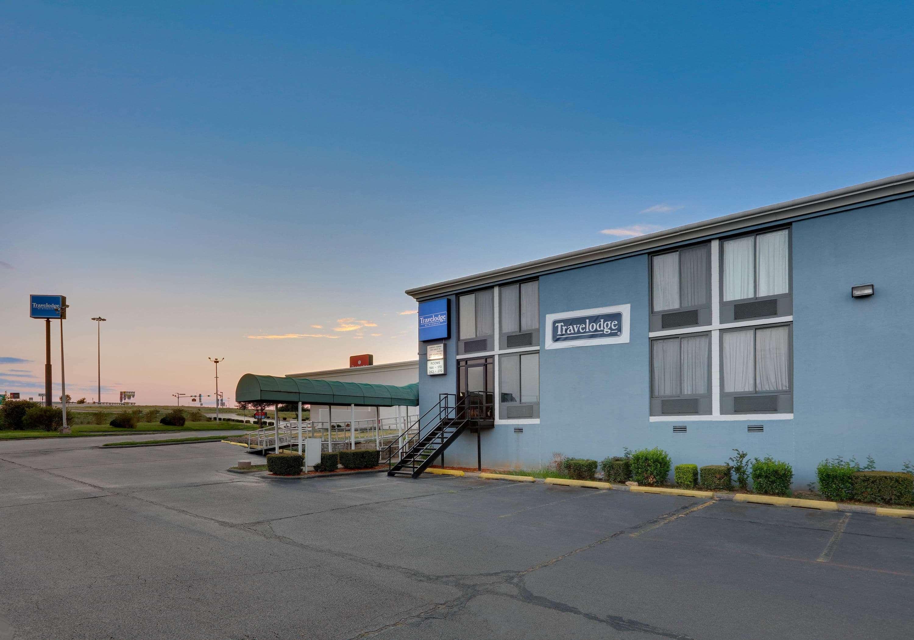 Travelodge By Wyndham Texarkana Ar Екстериор снимка