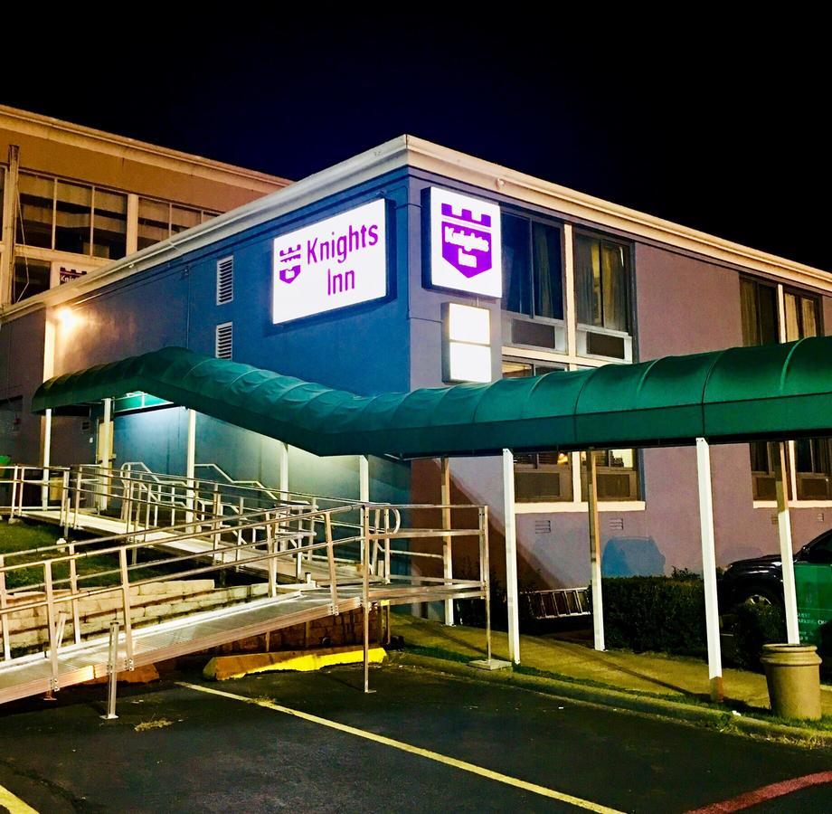 Travelodge By Wyndham Texarkana Ar Екстериор снимка
